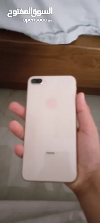 ايفون 8 بلس