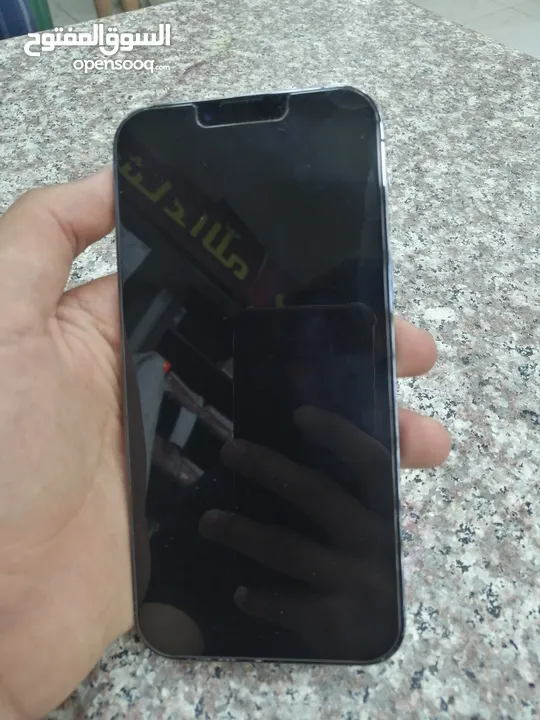 ايفون 13 برو ماكس بحالة ممتازة
