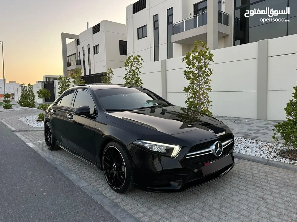 للبيع مرسيدس AMG35 فلل اوبشن بحالة الوكالة موديل 2021