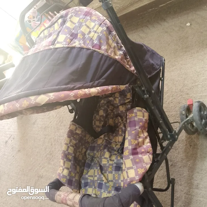 عرباية خارجية للشارع بلون كحلي مناسب لكلا الجنسين