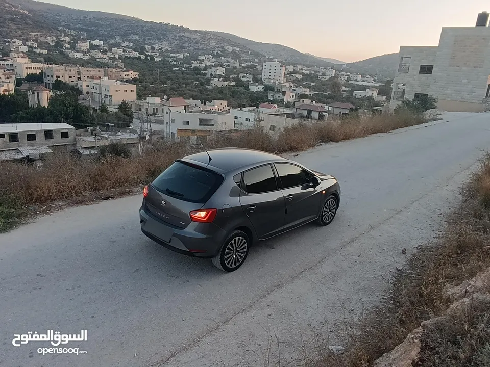 سيات ابيزا كونكت تحفة جير عادي
