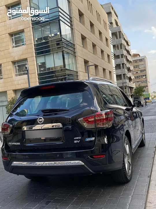 Nissan Pathfinder 2015