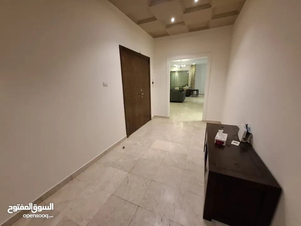 شقة شبه مفروشة للإيجار  ( Property 42944 )-174869814