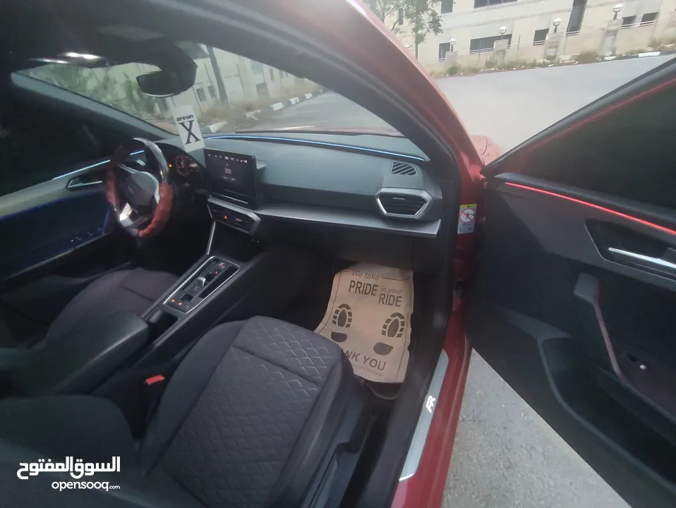 سيات ليون اف ار فل كامل اضافات ماعدا الفتحة للبيع بسعر مغري جدا