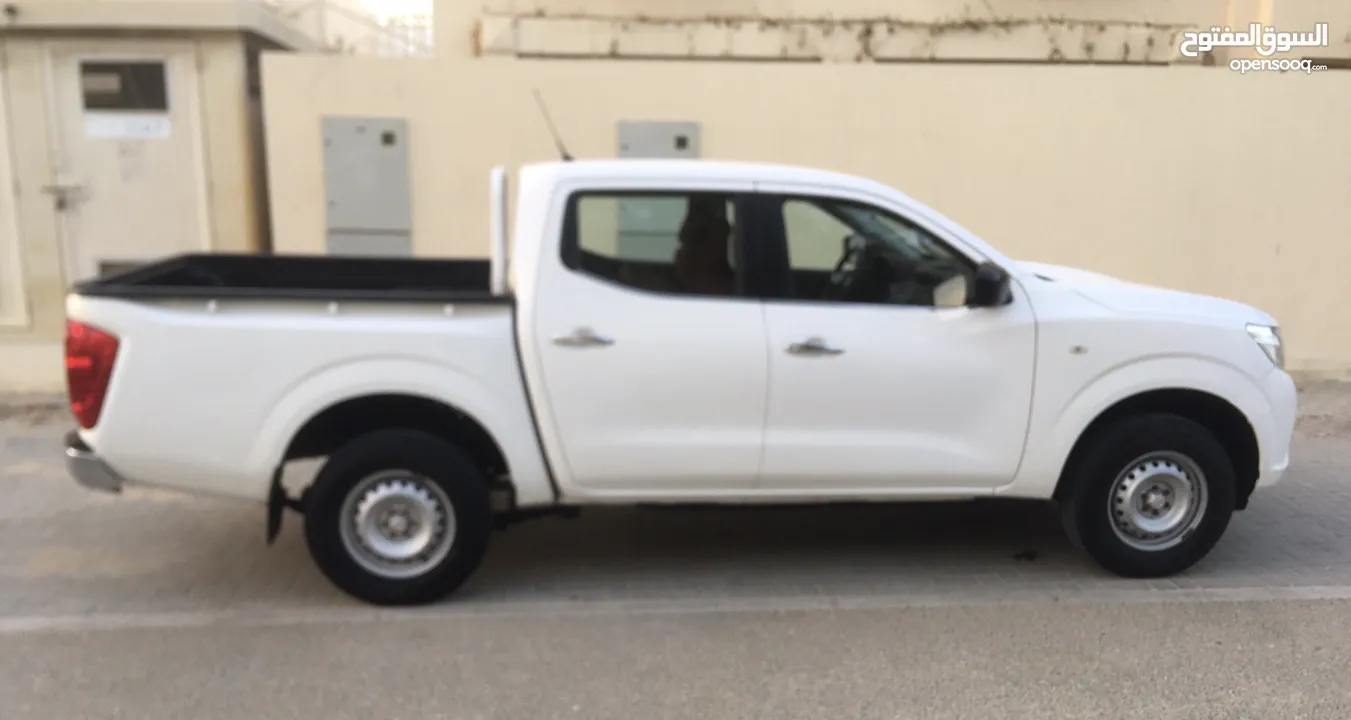 نيسان نافارا ، خليجي ، اوتوماتيك ، بحالة ممتازة  Nissan Navara SE , Authentic , GCC  , 73800km