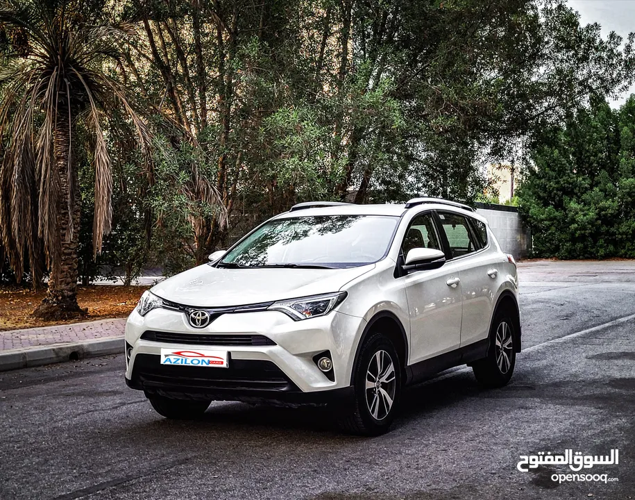 TOYOTA RAV 4 MODEL 2018 MID OPTION SINGLE OWNER NO REPAINT FULL COVER INSURANCE FAMILY USED