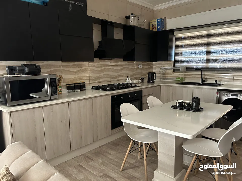 شقة للبيع طريق المطار ضاحية الأمير علي العمارة بناء جديد من خمس سنين