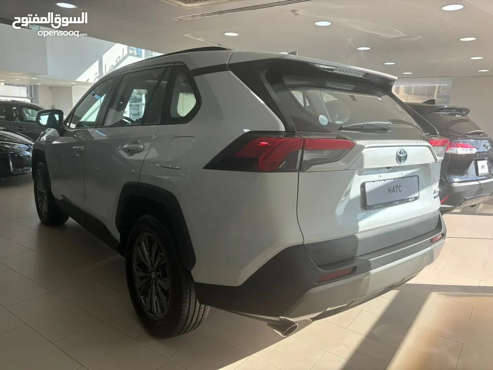 تويوتا راف فور موديل 2024