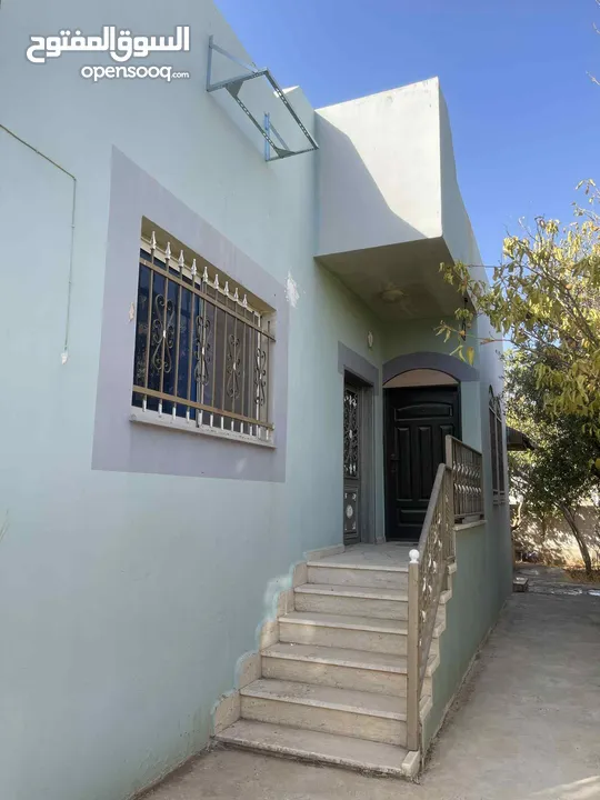 بيت مستقل في الباذان للبيع