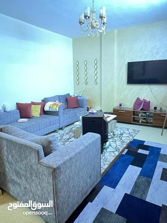 عماره في اسكان الامير طلال  التطوير الحضري اربع شقق للبيع