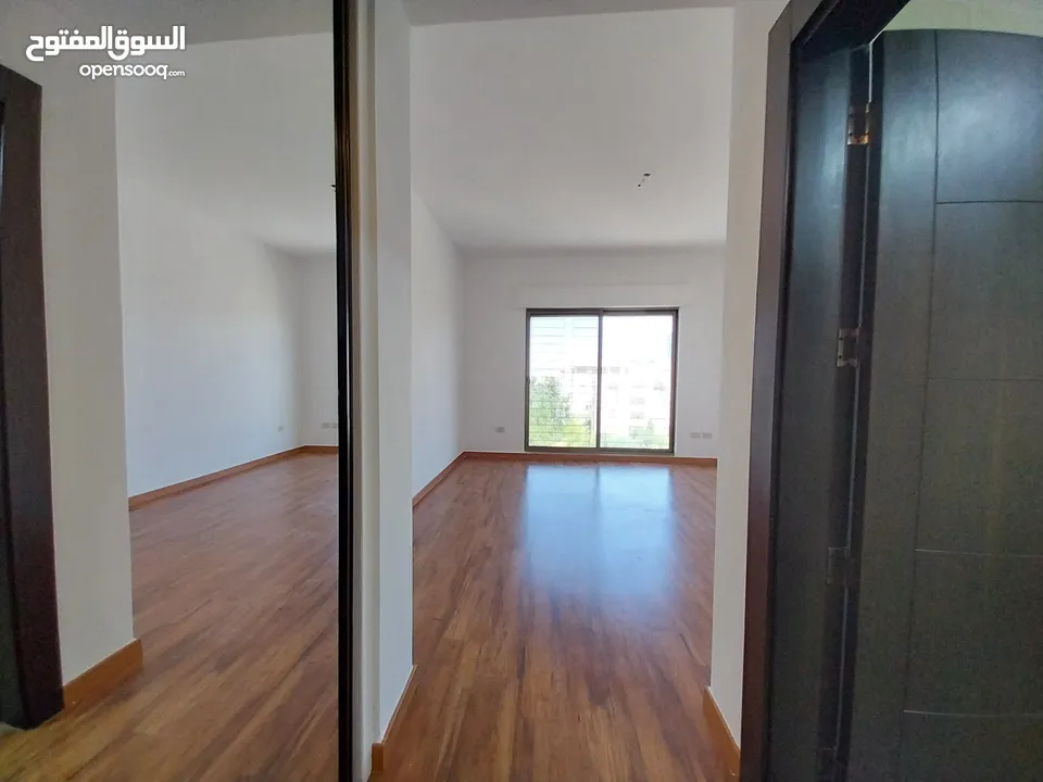 شقه للايجار في دير غبار ( Property 33598 ) سنوي فقط