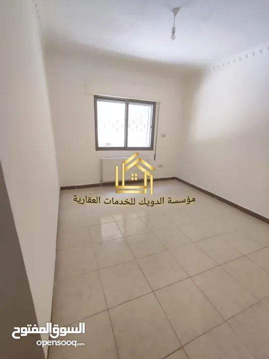 شقة سوبر ديلوكس في أرقى واجمل مناطق ام اذينة