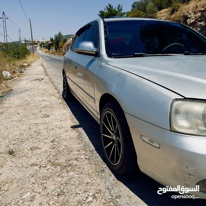 هونداي Xd 2001