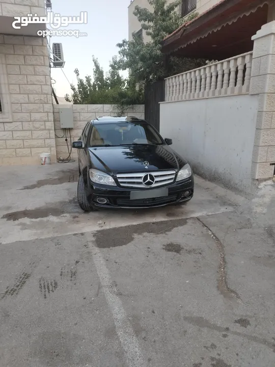 مرسيدس سي 200