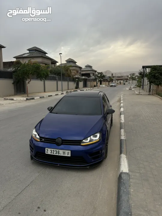 Volkswagen Golf R