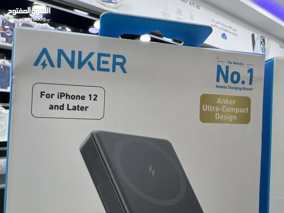 PowerBank Anker with Stand to charger باور بانك انكر مع قاعدة تثبيت على شكل ستاند