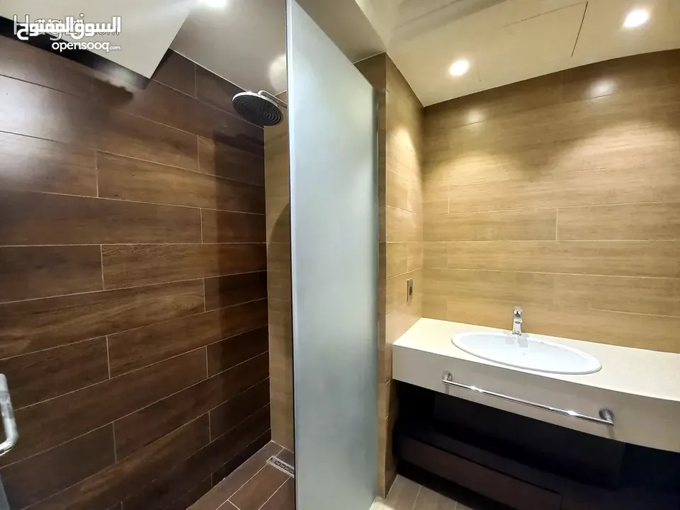 شقة غير مفروشة للإيجار 229م2 ( Property 17787 ) سنوي فقط