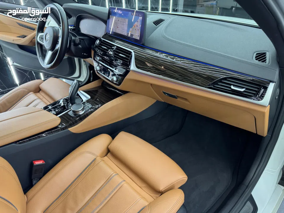 2023 BMW 530i M-Sport, March 2027 BMW Warranty, Full BMW Service History, GCC