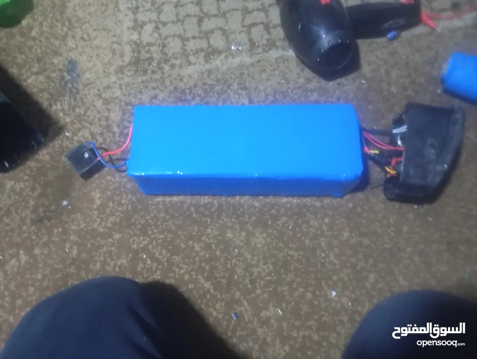 بطاريات هوفر بورد وسكوترات والعاب الأطفال بالكامل