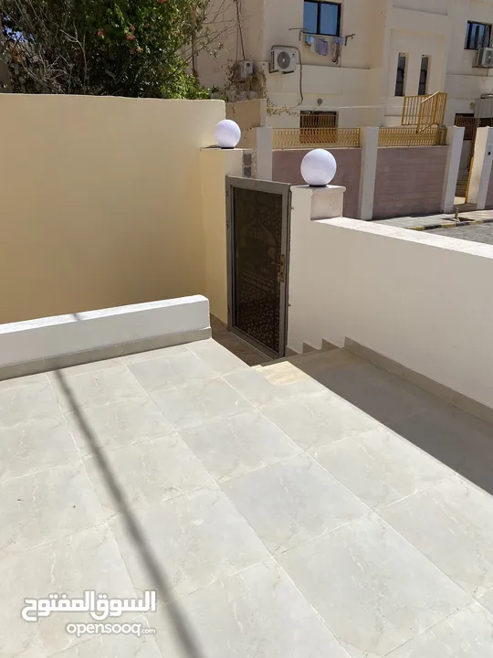 شقق فاخرة للبيع بسعر مغري جداً جداً جداً