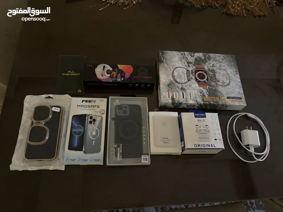 آيفون 15 عادي 128g استعمال خفيف جدا للبيع المستعجل