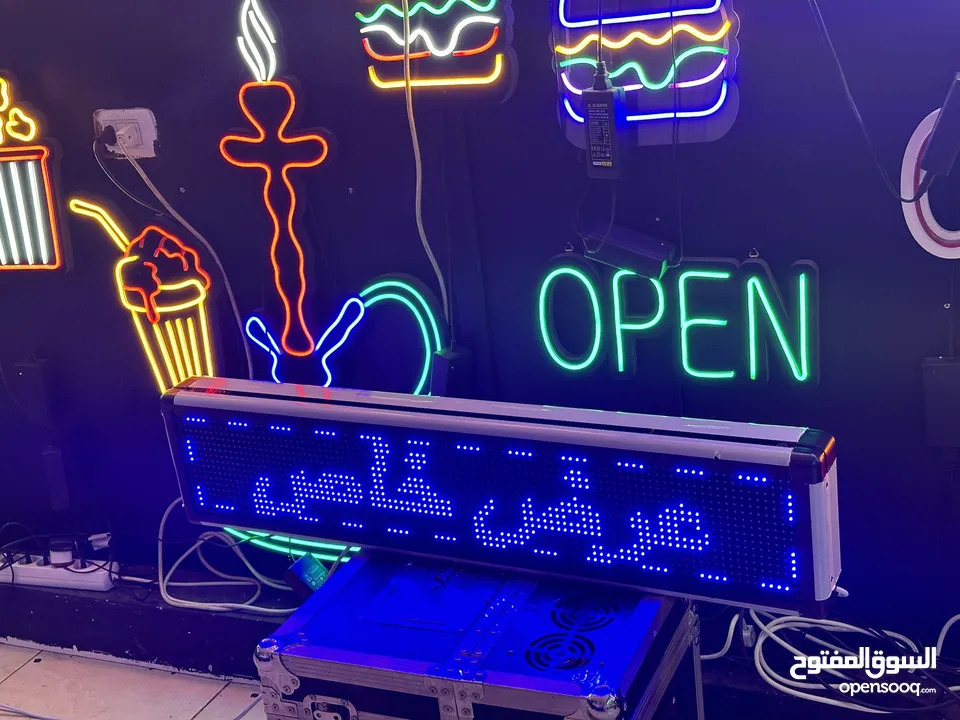 شاشات عرض LED لوحات إعلانية LED عرض خاص على حجم. 100*40سم 100*24سم