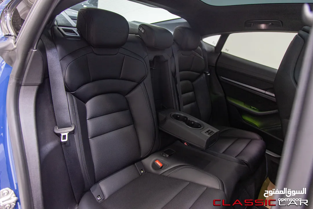 Porsche Taycan Turbo 2021 dual motor   كهربائية بالكامل  Full electric