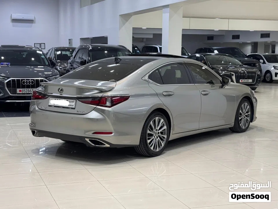 Lexus ES-350 / 2020 (Silver)