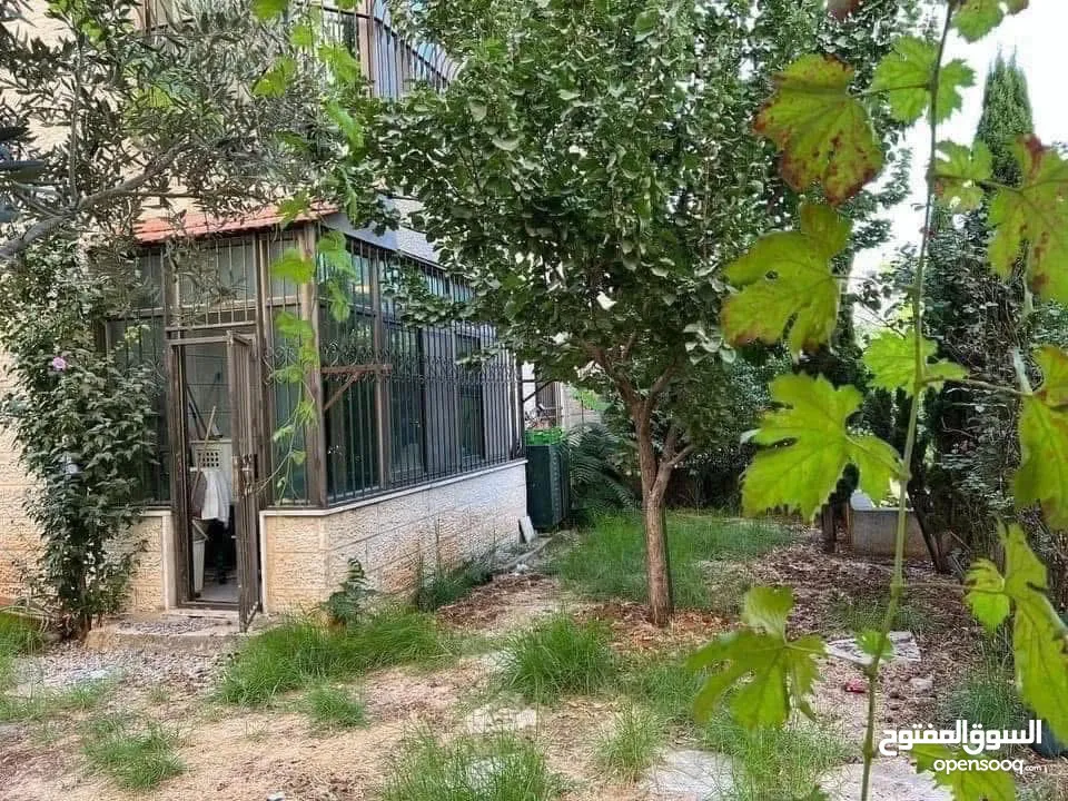 شقه طابق ارضي للبيع قرب المناره خلف رام الله مول