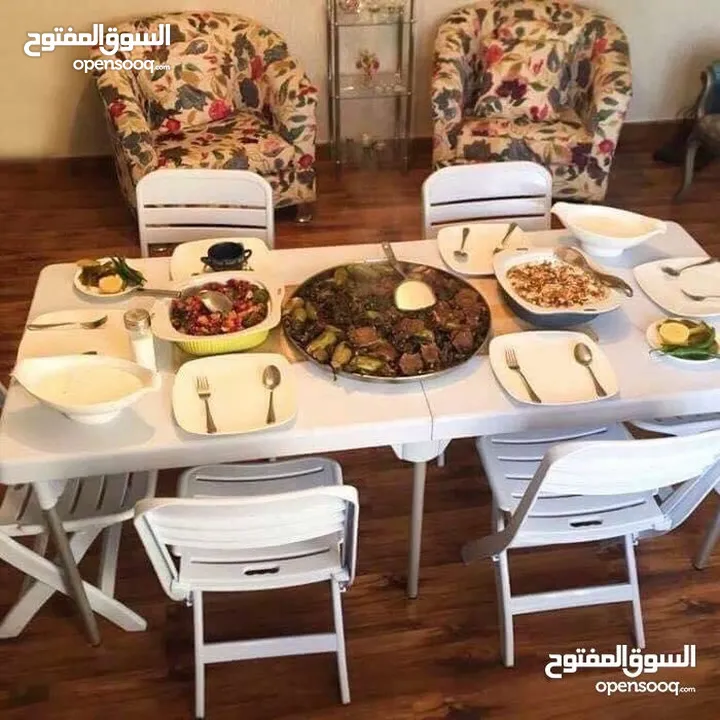 طاولة بلاستيك طوي مفيدة للمناسبات
