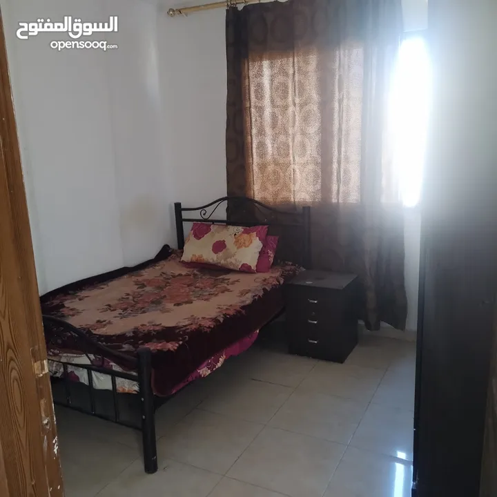 شقة مفروشه للإيجار بالقرب من جامعة اليرموك