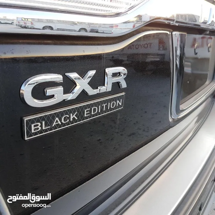 Toyota Land Cruiser V8 GXR BlackEdition
