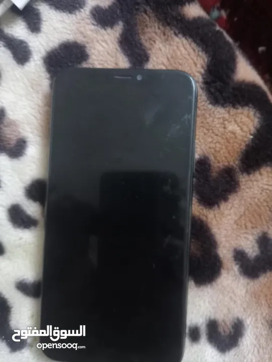 ايفون اكس اس