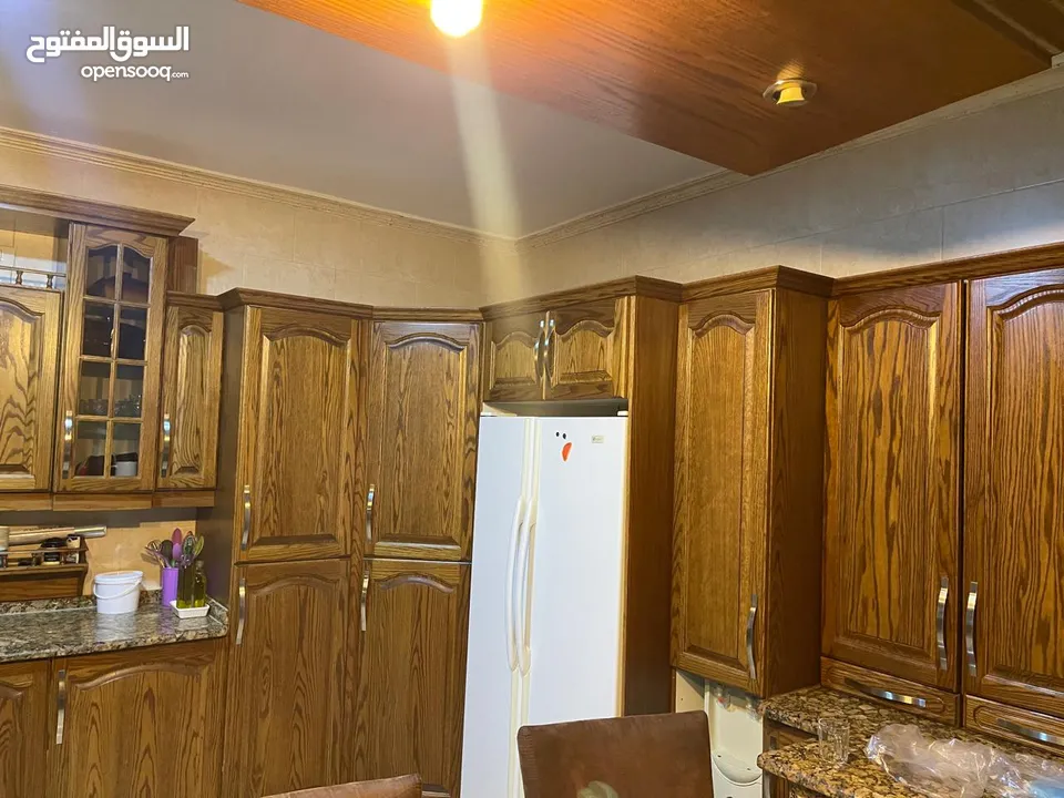 شقة بضاحية الرشيد