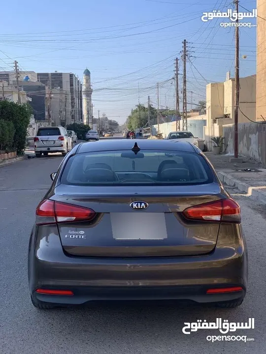 السلام عليكم كيا فورتي 2017 للبيع Kia forte