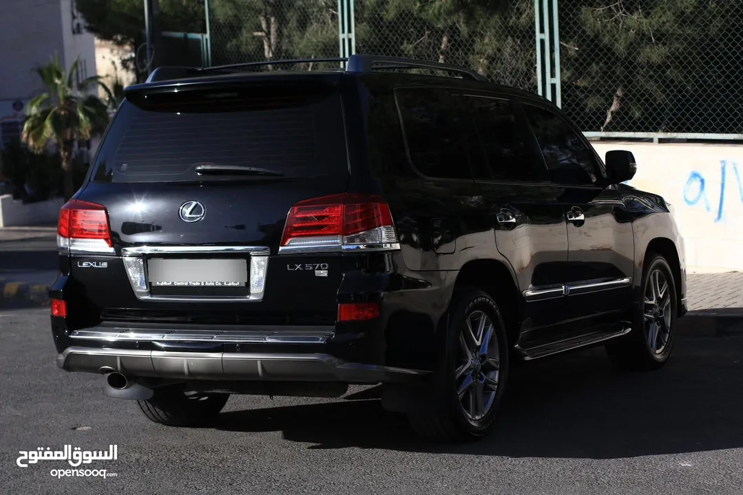لكزس موديل lx570s 2015