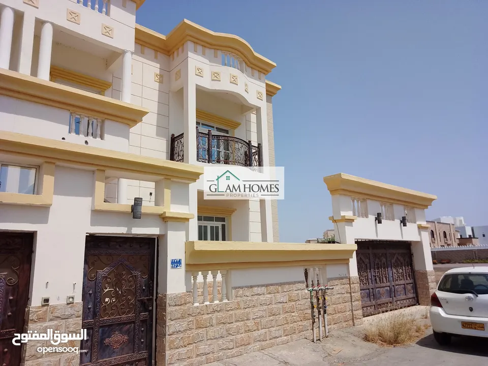 Expansive 9 BR villa for rent in Seeb Ref: 758H