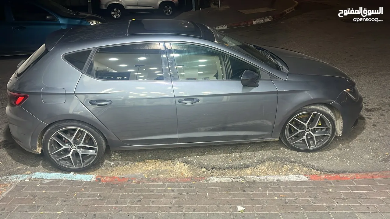 ليون. Fr. مع فتخه. اتومتتيك. ليد زنون بسعرررر حرق حرق