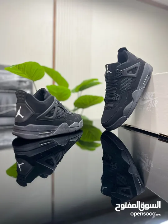 Jordan 4  الجديد الحصري  طبي  الراحة والمتعة كوالتي  ألوان مميزه   امشي براحتك 45-40 اجعل يومك كله ح