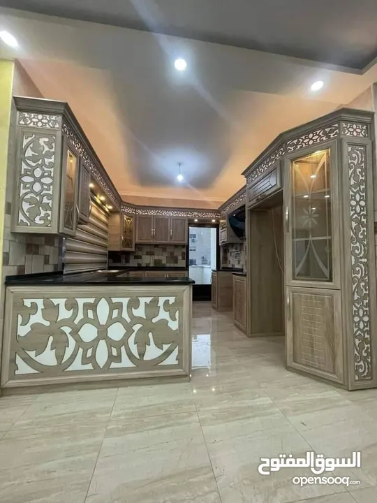 لجميع انواع ألمنيوم والحدادة ابواب مطابخ شبابيك ابجورات