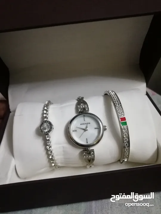 سوارتين و ساعة طقم