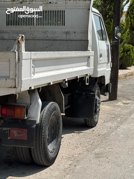دايهاتسو موديل 2009اصلي بلاده فحص كامل بككسات وقير وماتور مرخص فحص كامل وممشى وقليل بالصلاه ع نبي شغ