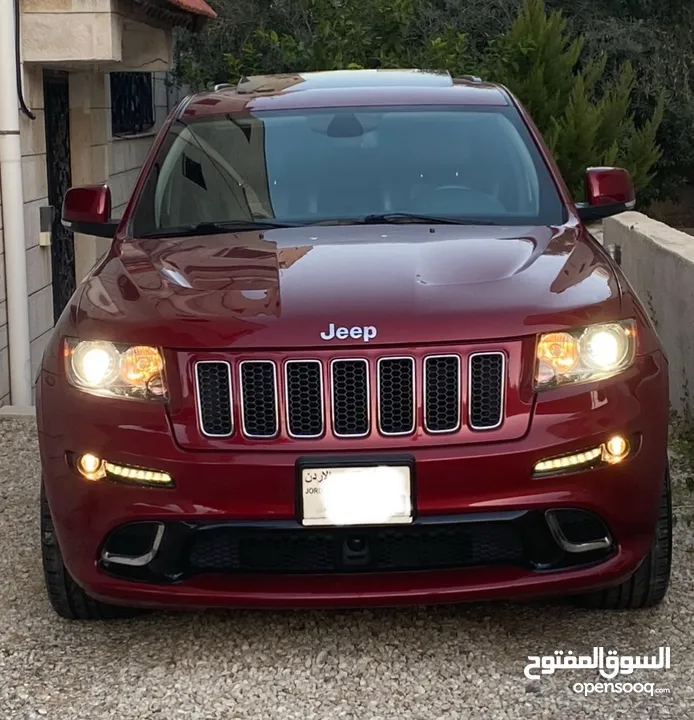 جيب شيروكي 2012 SRT 8