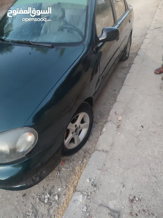 دايو لانوس 2002