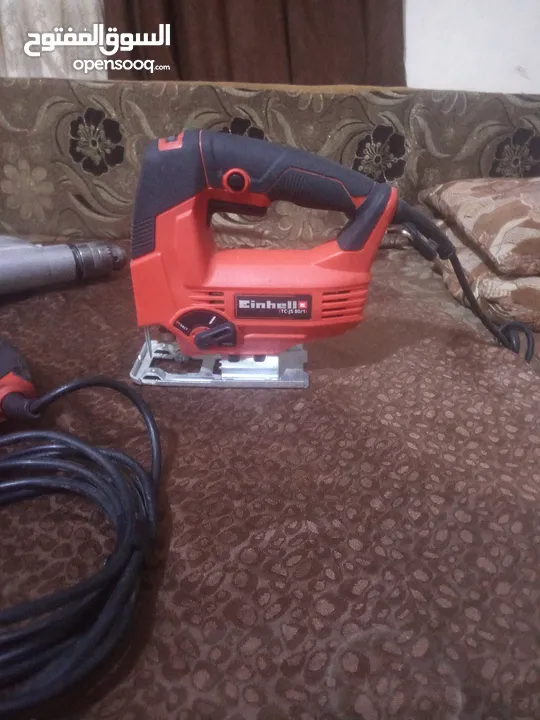 عدد يدوية متنوعة