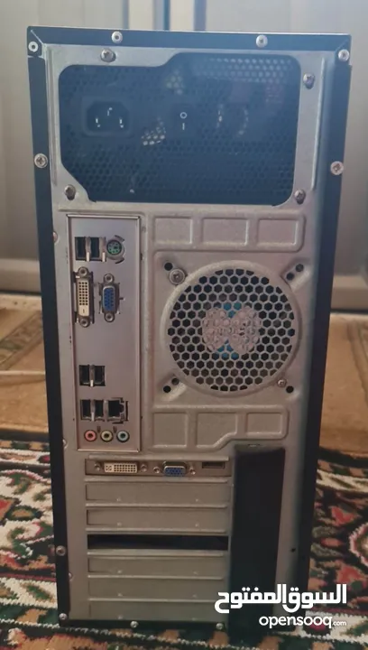 كمبيوتر ديسك توب