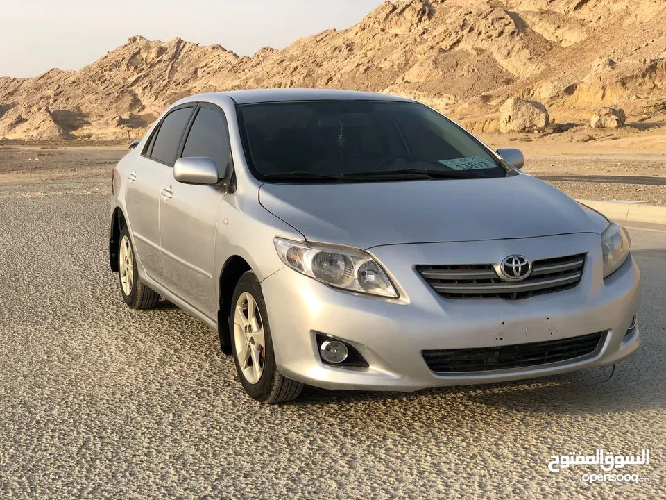 تويوتا كورولا 1.6L 2009  خليجي  سيارة في قمة النظافة وجاهزه للتسجيل