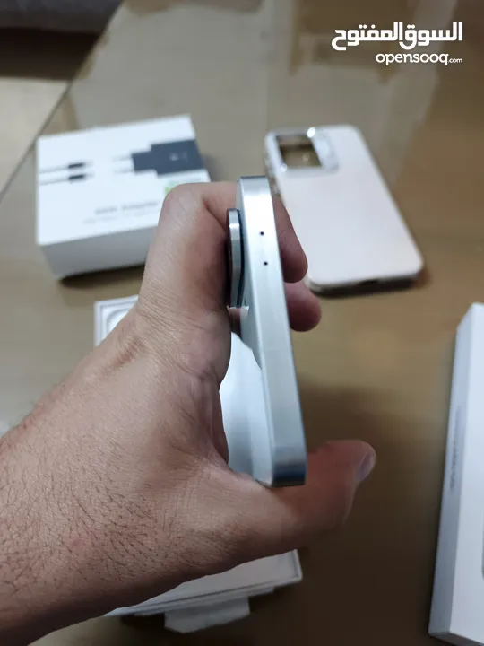 سامسونج جالكسي A56 5G  وكاله مع كرتونته وشاحنه ومكفول
