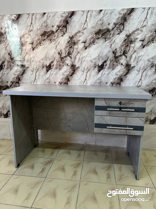 حرقناااا الاسعار للموظفين و الطلاب بأقل تكلفه وفرنالك مكتب 120*60 باجمل التفصيلات خشب مكفول مستورد