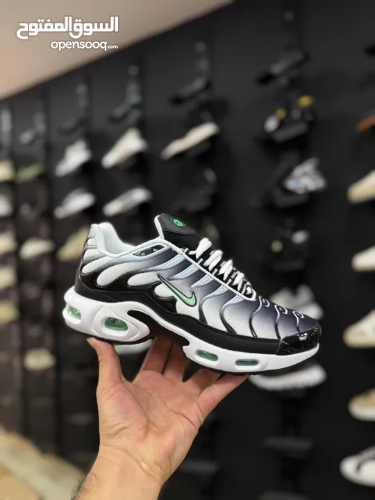 الجديد والحصري بسعر العرض Nike TN